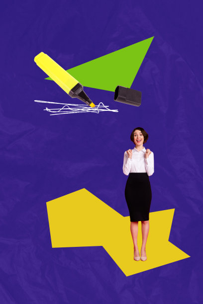 兴奋的女商人在办公室用品前站立，背景是高亮笔和学生学校设备的垂直拼贴海报照片。图片下载