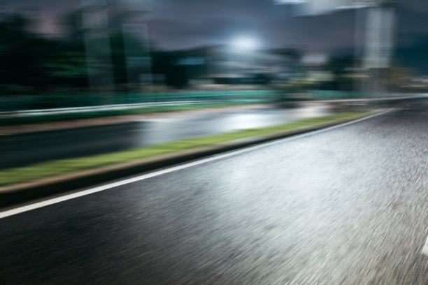 夜晚城市CBD，汽车广告背景图片图片下载