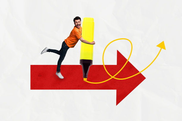 年轻男子微笑着站着，手持荧光笔箭头，指向目标的创意3D照片拼贴艺术模板，展现了企业家精神和人力资源的趋势。图片下载