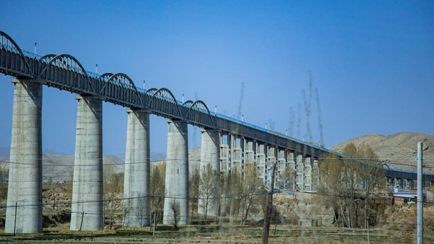 甘肃省兰州市-汽车广告背景图片图片下载