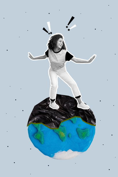 海报照片：快乐的女孩和男孩志愿者站在地球仪旁，保护环境，手持半个黑色塑料袋，关注污染问题。图片下载