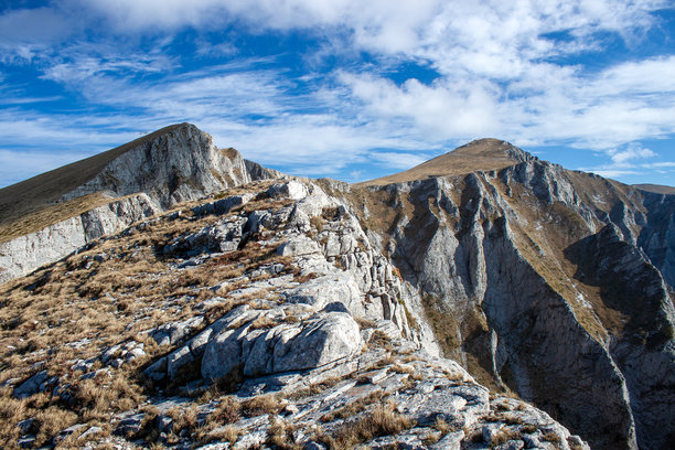 岩石山脉的风景照片图片下载
