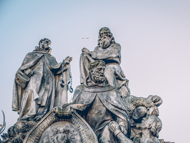 捷克共和国布拉格城市照片，市场广场照片，布拉格查尔斯桥，布拉格城市全景照片，布拉格街道，布拉格的钟，布拉格的桥。图片下载