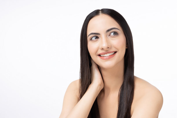 年轻女性的肖像，肌肤洁净清新，库存照片图片下载