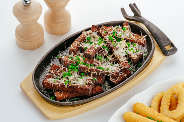 白色背景上的餐厅美食。菜单照片。图片下载