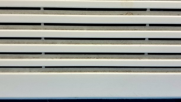 白色通风格栅隔离照片图像百叶窗图片下载