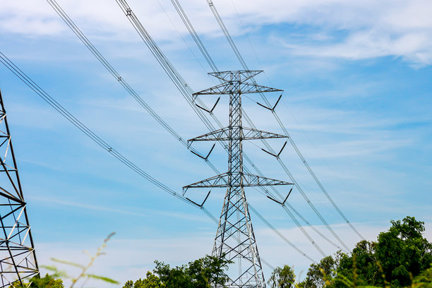 泰国的高压电线杆图片。图片下载
