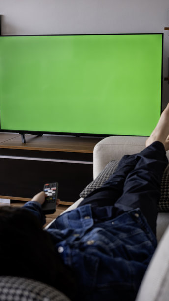 老式电视机，绿幕，复古风格，旧，画框，照明，正面视图，摄影打印，1980-1989，绿色，科技，3D动画，舒适，家具，模型，录像带，4K分辨率，动画视频，空白，阴极射线管图片下载