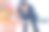 一个穿着红色和服的三岁日本女孩在停车场与她的父母站在一起——妈妈穿着粉色和服，爸爸穿着西装——庆祝七五三节。这张图片捕捉了温馨的家庭时刻。图片下载
