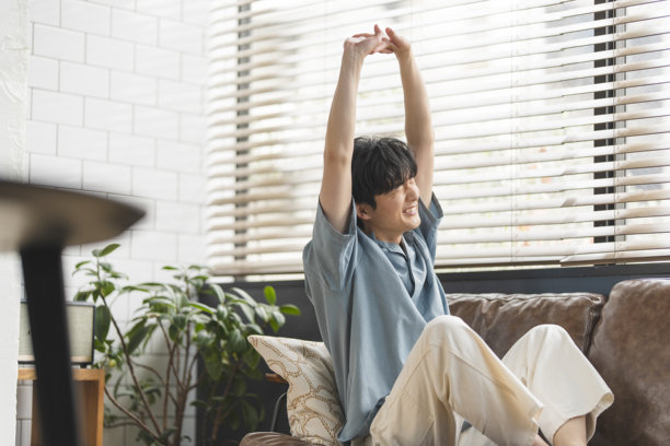 20多岁日本男性的生活方式照片图片下载