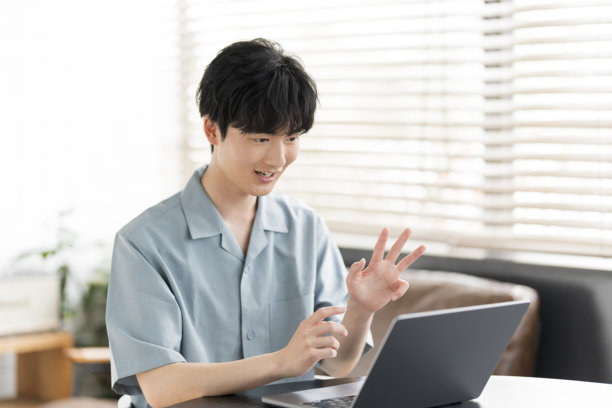 20多岁日本男性的生活方式照片图片下载