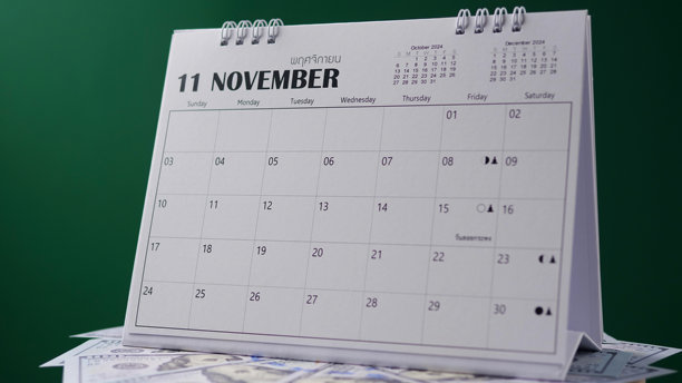 2024年日历工作安排和时间，备忘录空白区域，工作室照片图片下载