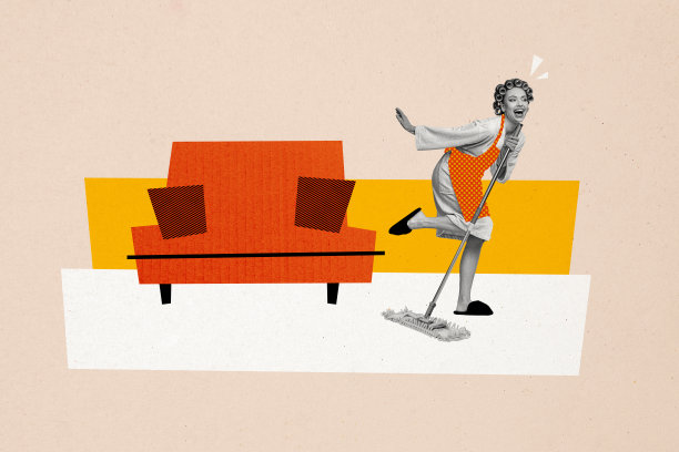 快乐的家庭主妇在涂漆背景下进行地板清洁、消毒和沙发家具清理的拼贴照片合集图片下载