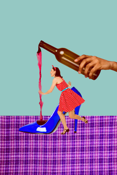 流行横幅时尚垂直照片拼贴，快乐的女孩和男孩站在一起，手中倒着酒精饮料，穿着高跟鞋，庆祝俱乐部活动图片下载