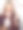 派对图片。年轻女性手持派对眼镜。图片下载