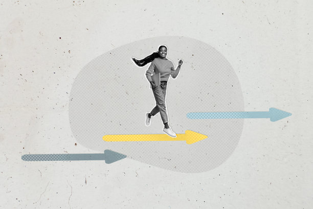 年轻女士手持笔记本电脑，奔跑在箭头指向目标的方向，思考计划的过程，构成的3D照片拼贴艺术作品。图片下载