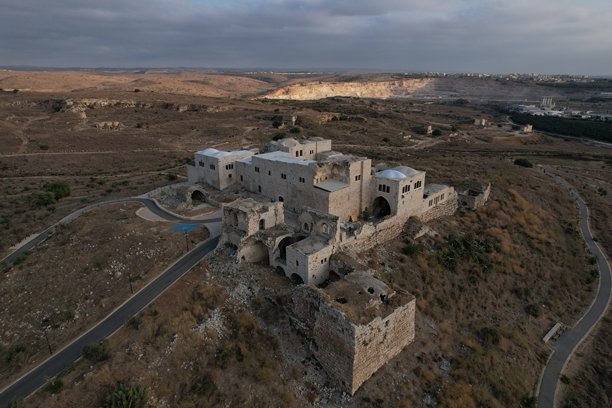 米格达尔·策德克国家公园的航拍照片图片下载