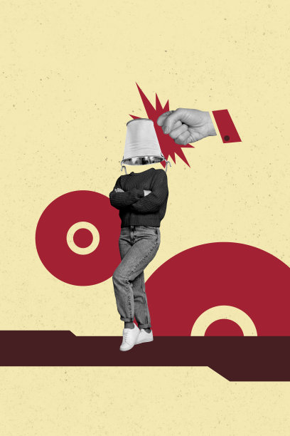 垂直照片拼贴，女人用金属桶踢头，表现虐待侮辱的概念，孤立在涂鸦背景上。图片下载