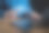 房地产投资和数字物业管理概念，商人使用笔记本电脑，虚拟界面上有房屋、分析、抵押贷款等图标，用于在线房地产平台和智能住房。图片下载