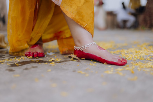 孟加拉婚礼仪式新娘脚部特写库存照片图片下载