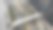 比利时安特卫普的公园桥鸟瞰图，现代行人桥连接城市区域，周围是现代建筑和城市街道，城市基础设施和交通概念的照片内容。图片下载