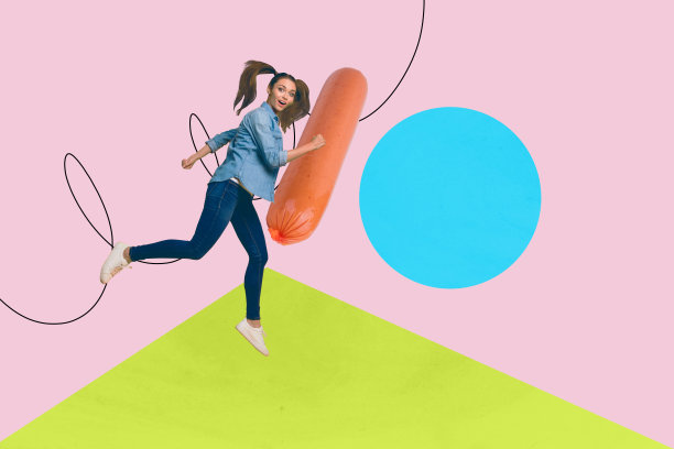 时尚海报艺术照片拼贴，快乐的女孩和男孩在咖啡馆准备热狗食材，点了一份不健康的餐。图片下载