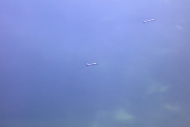 海上船只的航拍照片图片下载