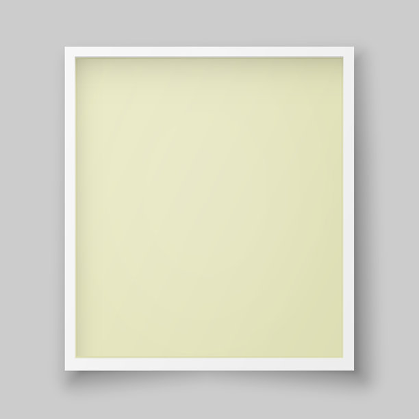 灰色背景上的带黄色插入的真实照片框。图片下载