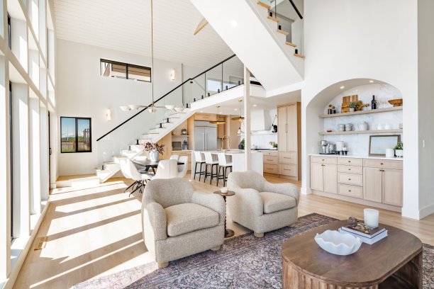 住宅水滨房屋的室内照片图片下载