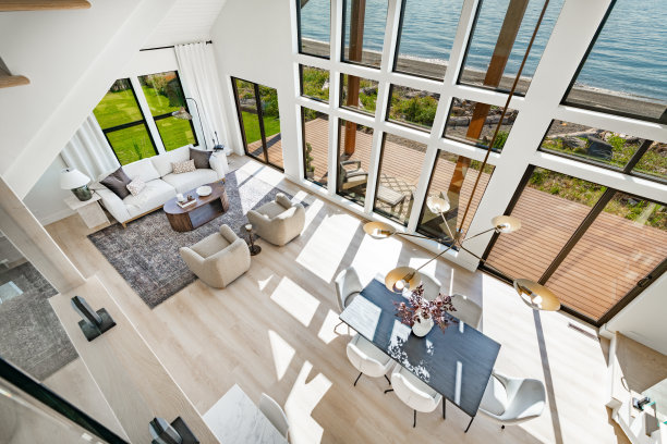 住宅水滨房屋的室内照片图片下载