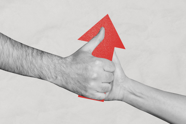 创意照片拼贴，手部碎片，竖起大拇指，表示认可、接受，像箭头一样指向增加、成就、成功和改善。图片下载