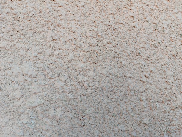 装饰性石膏结构。白色墙面刷涂的水泥质感背景。设计用的空白纹理表面背景。照片横幅壁纸。封面。卡片。图片下载