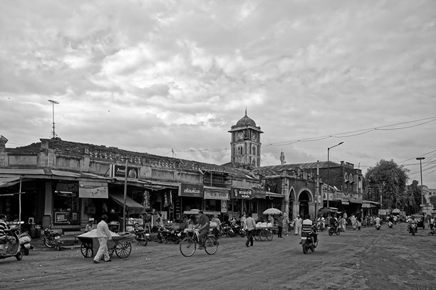 米拉杰市拉克希米市场建筑的黑白照片图片下载