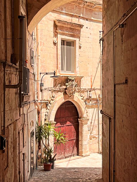 意大利马泰拉的街头照片图片下载