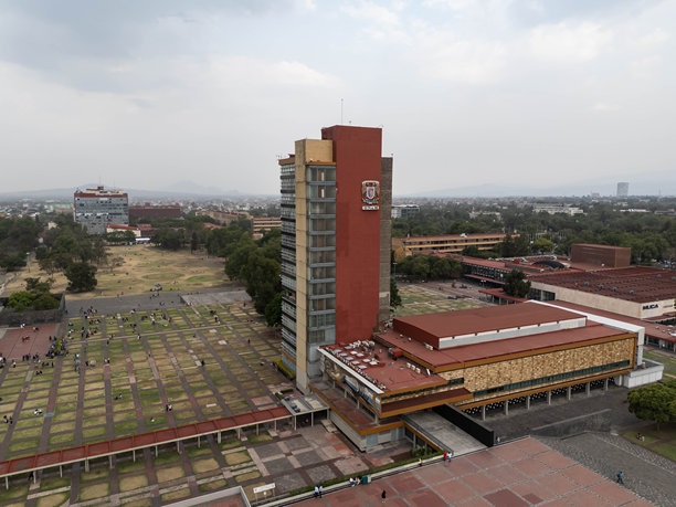 墨西哥城大学城校园的航拍照片图片下载