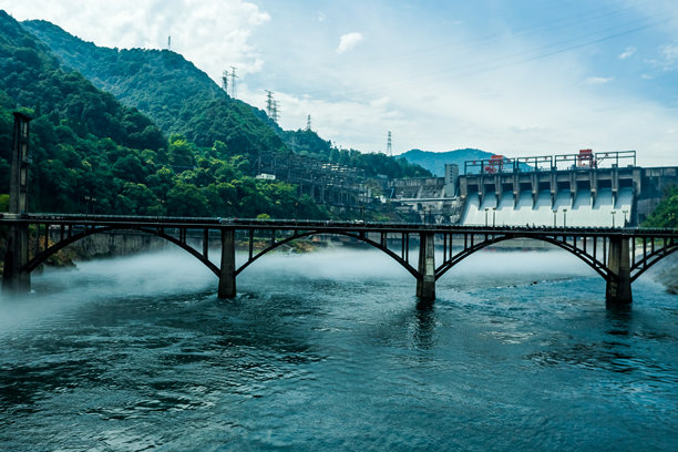 新安江水电站的航拍照片，千岛湖，杭州，浙江省，中国，亚洲。图片下载