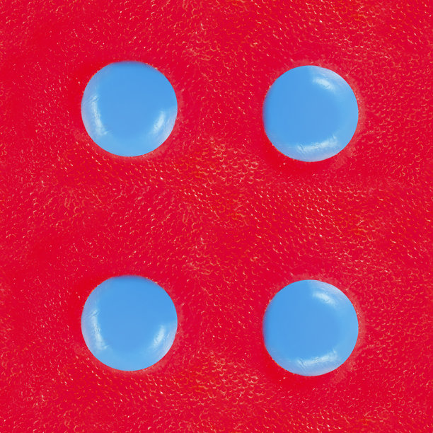 无缝的4K红色塑料材质照片纹理，带有蓝色按钮。图片下载