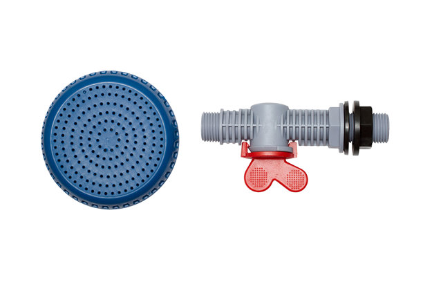 户外淋浴用的水龙头和淋浴头套装。图片下载