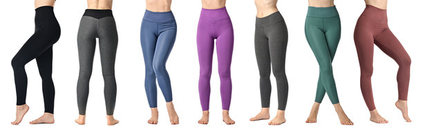 女性在白色背景下穿着不同瑜伽裤摆姿势，特写。照片拼贴。图片下载
