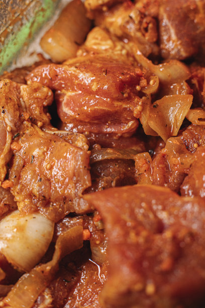 美味多汁的猪肉串，精美的食物照片图片下载