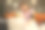 年轻女性在家使用笔记本电脑进行远程医疗检查血压。库存图片图片下载