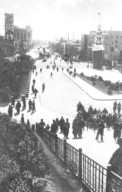 1931-1933年日本东京上野公园视角下的上野广小路复古照片图片下载