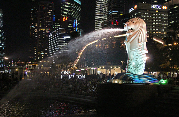 新加坡：鱼尾狮雕像图片下载