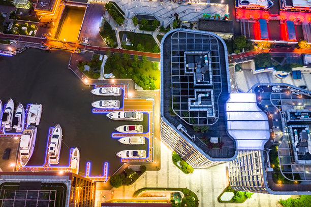 黄浦江北外滩码头的航拍照片，上海，中国，亚洲。图片下载