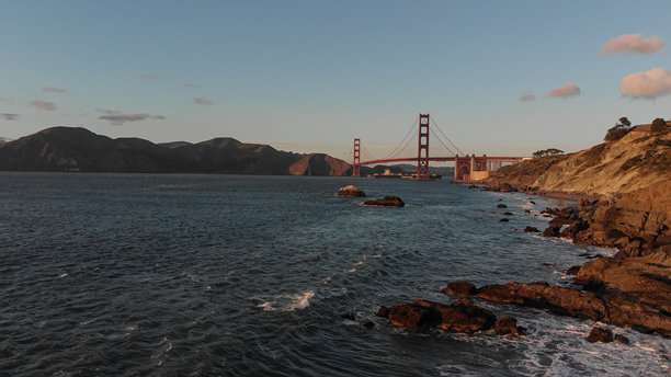 无人机照片 - 旧金山 - 金门大桥图片下载