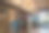 照片展示了维也纳市火车站的TUI旅行和旅游代理机构的入口。图片下载