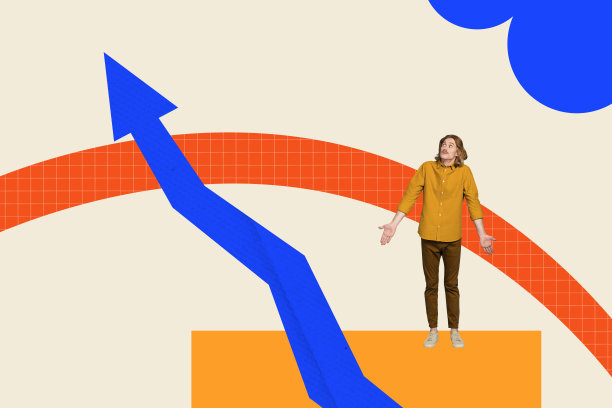 年轻男子在工作场所的复合趋势艺术作品草图照片拼贴，手持箭头和统计图表，显得困惑，不知道该如何工作。图片下载