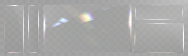 透明玻璃框架组合，孤立的真实清晰塑料薄膜边框，闪亮的光泽叠加，照片装饰的矢量模板。图片下载