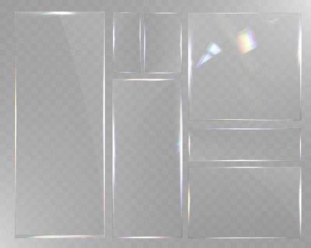 透明玻璃框架组合，独立的真实清晰塑料薄膜边框，闪亮的光泽叠加，照片装饰的矢量模板。图片下载