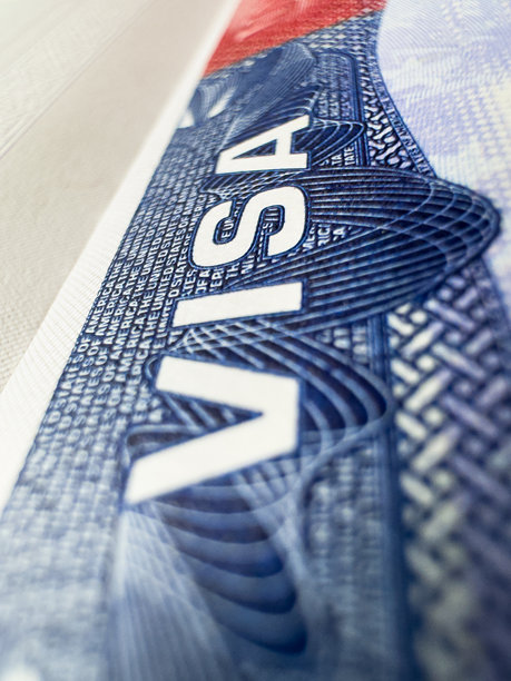 美国签证费用250美元，签证在护照中，美国签证，旅游，机场，海关，新闻，关闭边界，国籍。宏观照片图片下载